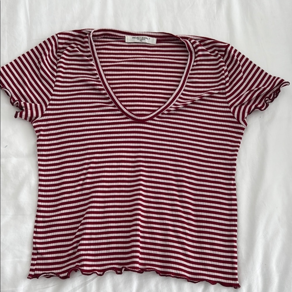 Brandy Melville Red and White Fitted Short Sleeve T-Shirt